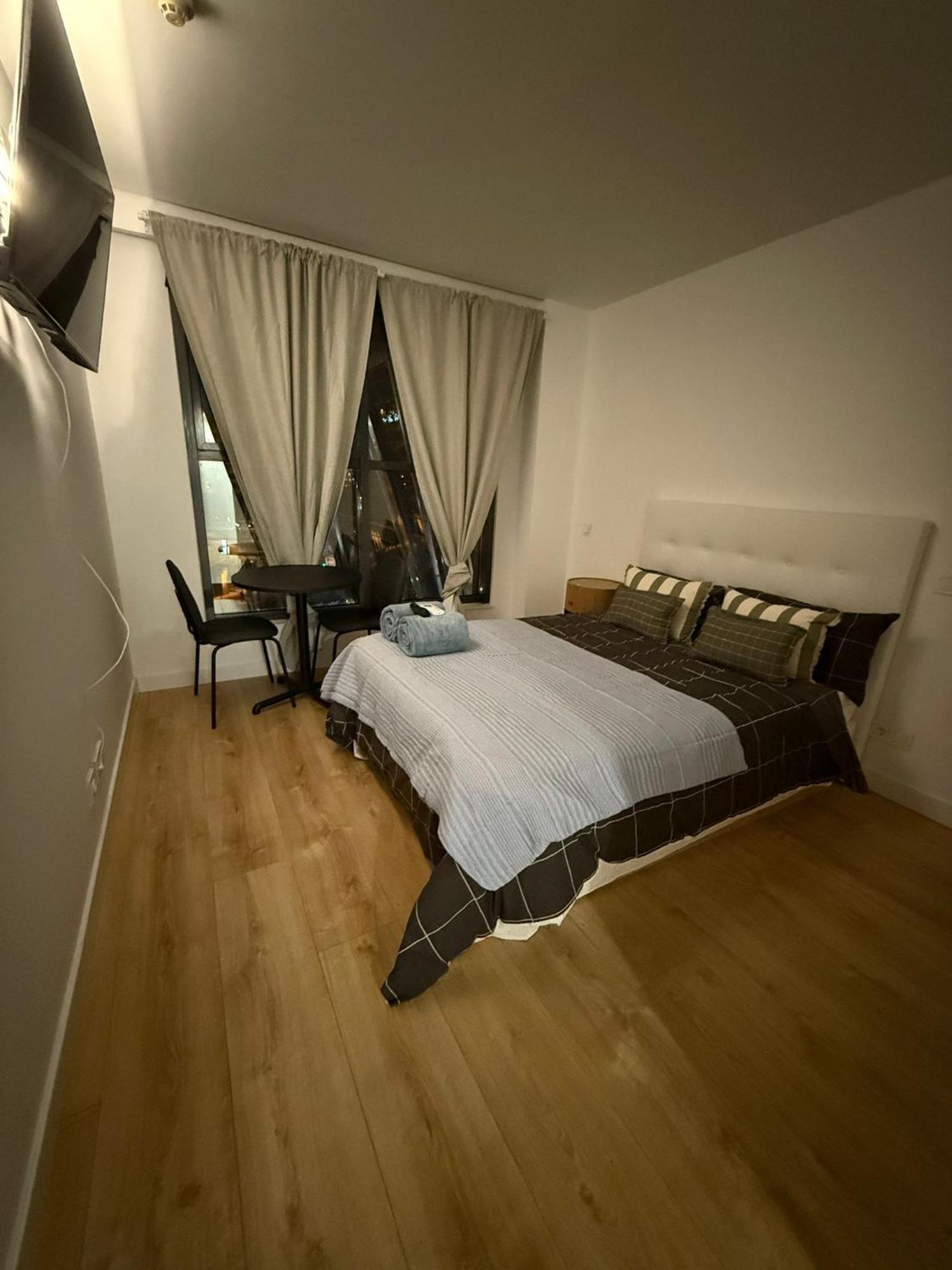 To Room Madrid Castellana 외부 사진